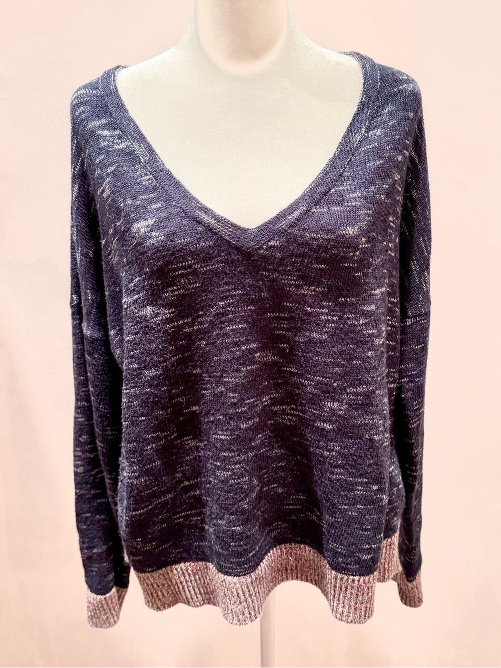 Rag & Bone V-Neck Navy speckled sweater